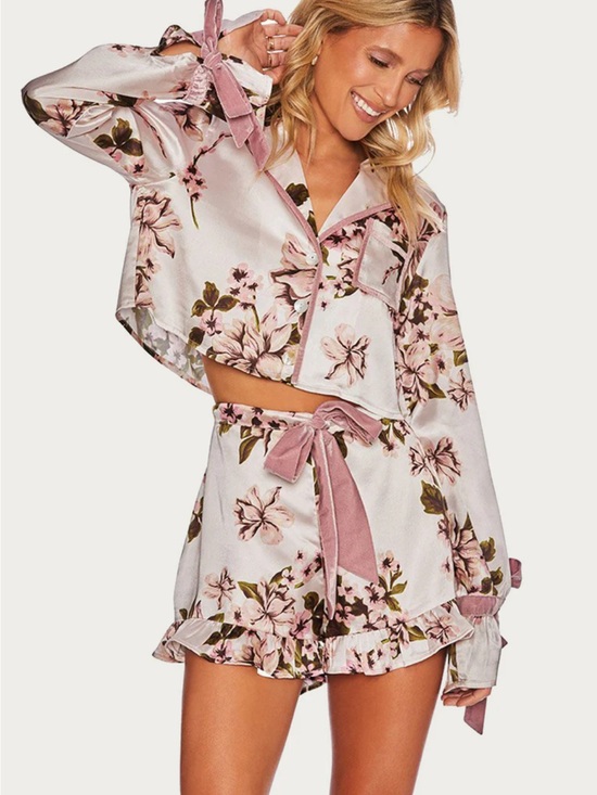 Beach Riot Other - Beach Riot Luna Floral Satin Pajama Set with Tie Accents